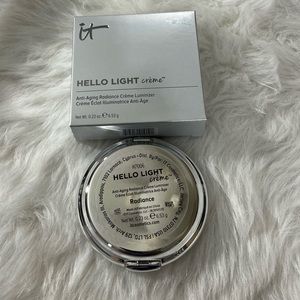 It Hello Light Crème